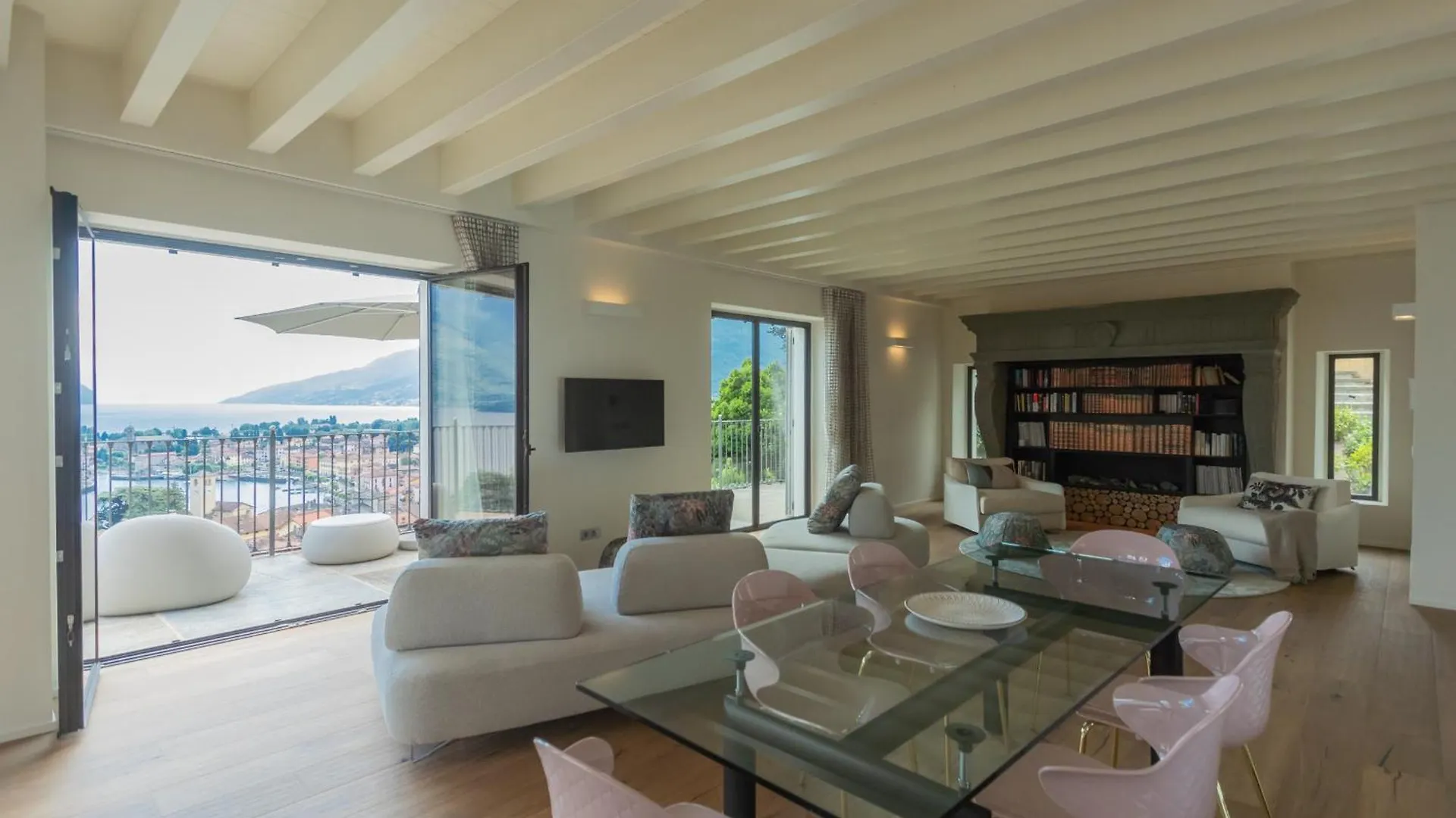 Villa Donatella With Private Spa & Infinity Pool By Rent All Como Gravedona 0*,  Italië