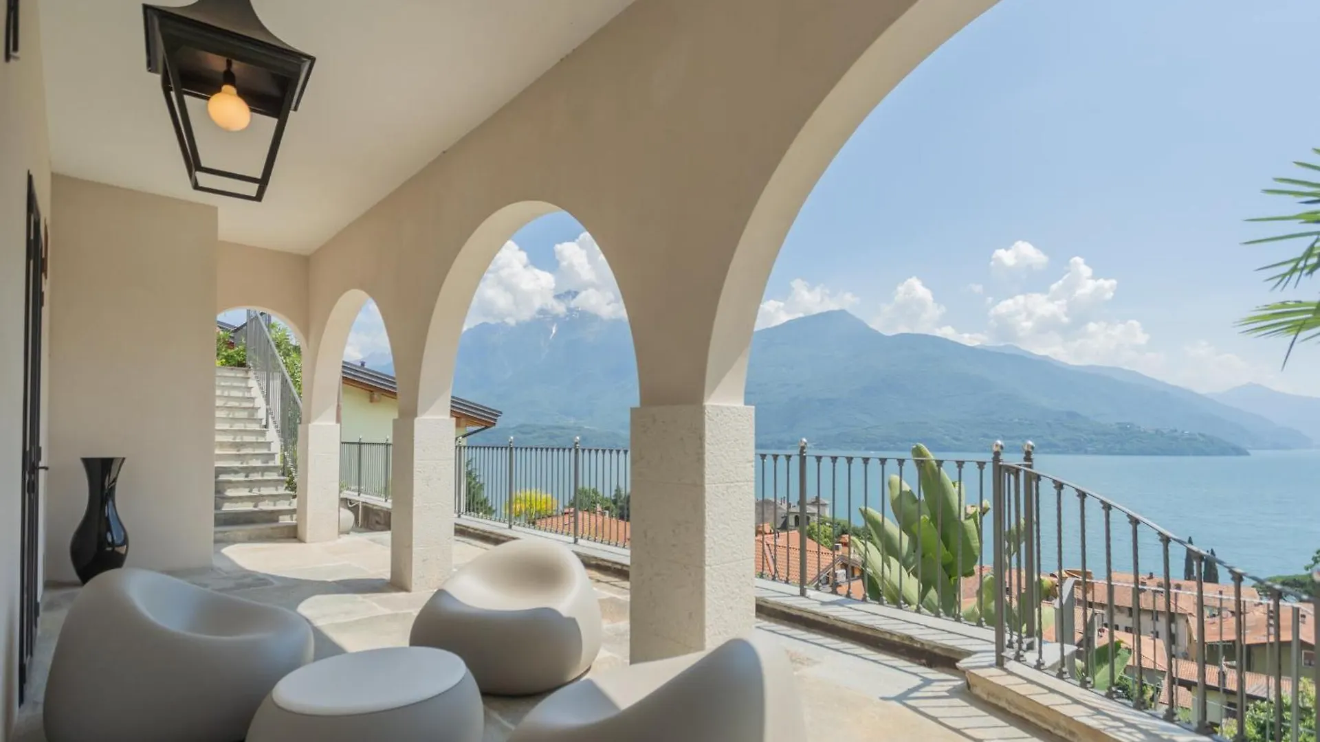 Villa Donatella With Private Spa & Infinity Pool By Rent All Como Gravedona Italië